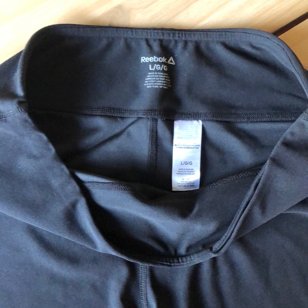 Compression shorts by Reebok - Picture 2 of 4